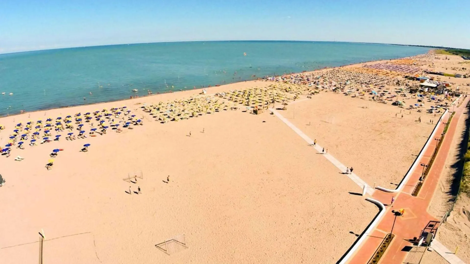 Apartment Fantastic Three-Room Penthouse - Beahost Rentals Rosolina Mare